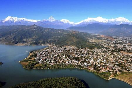 カトマンズーチトワンーポカラツアー９日間