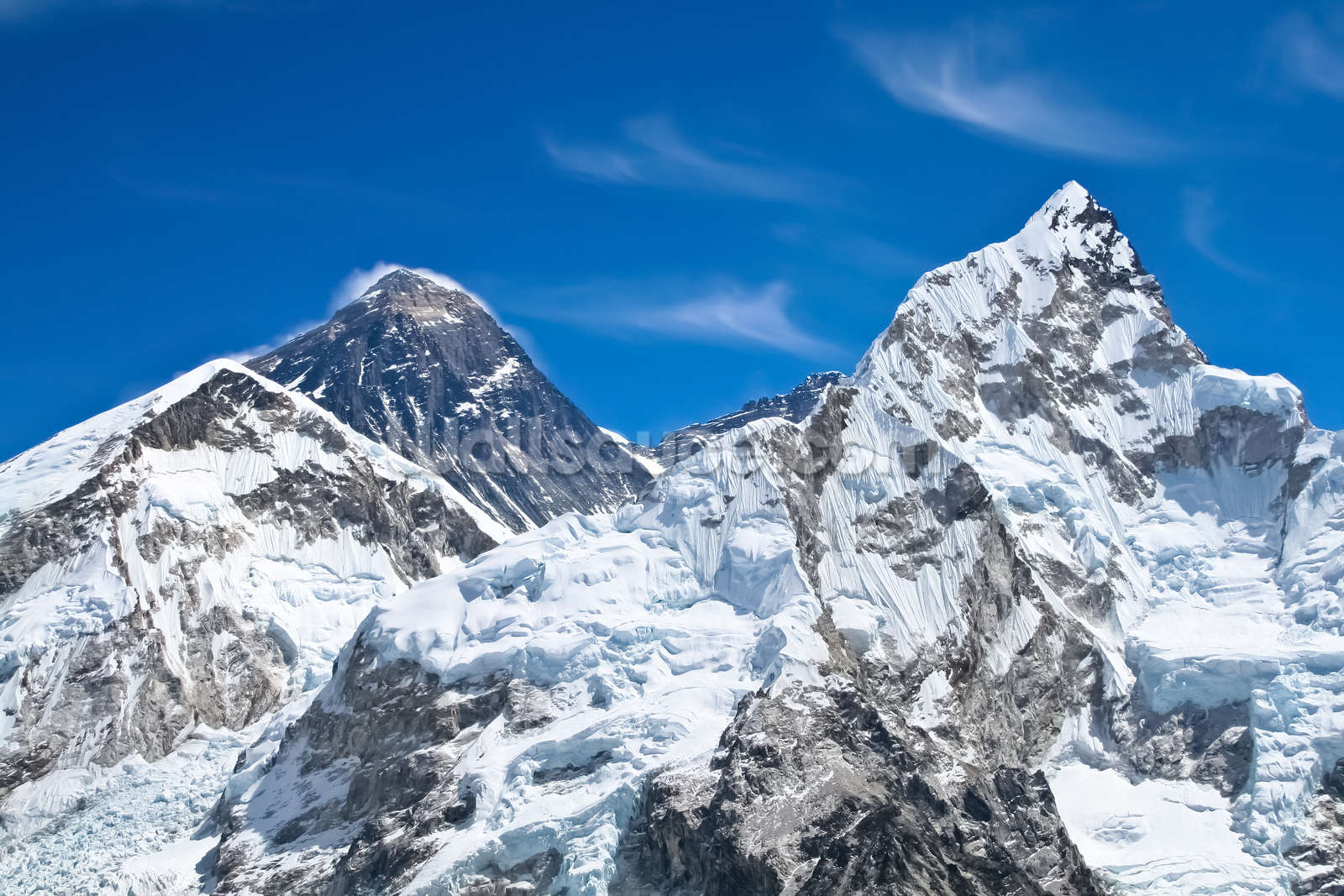 エベレストに関する重要な情報 エベレストトレッキングについて ネパール観光トレックス